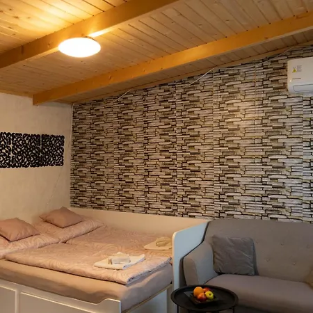 V Zahrade Mango Chill